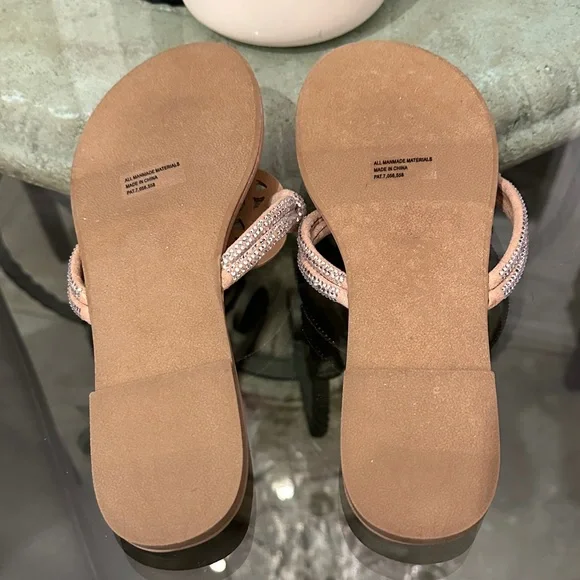 New! Dolce Vita Beige Gotie Sandals with Sparkling Rhinestones Strap Slide sz 9 - Picture 7 of 8